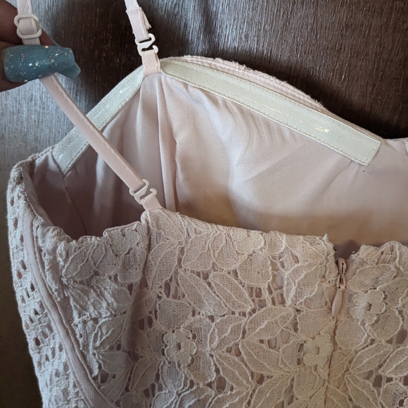 Light Pink Dynamite Lace Dress - Picture 3 of 5